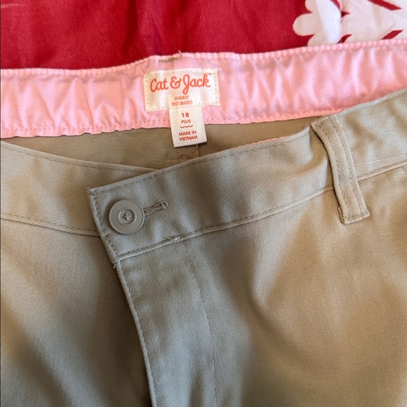 Khaki pants - Picture 2 of 6
